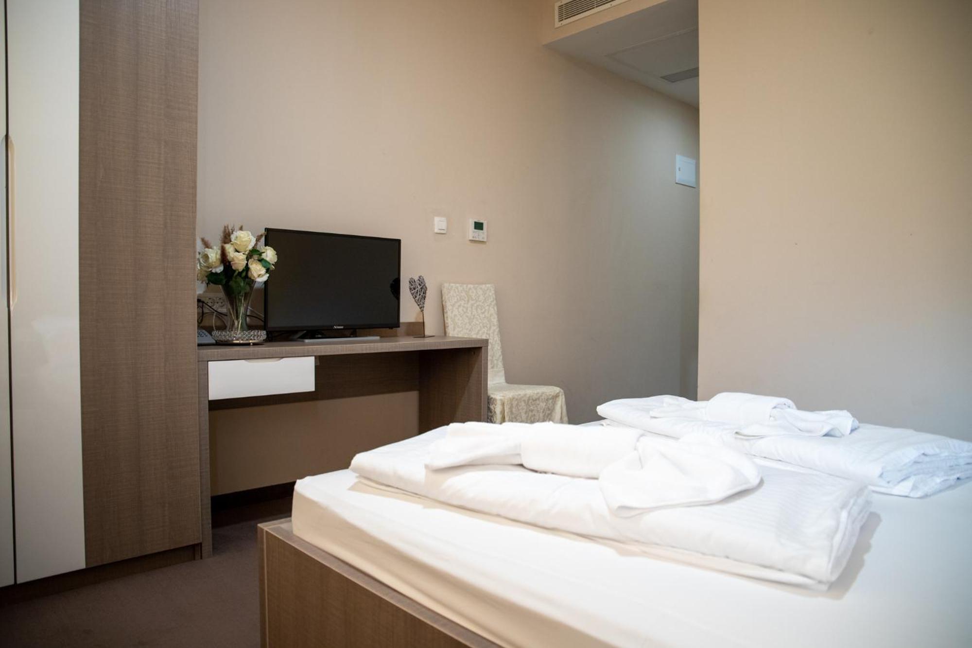 Hotel Narenta Metković Zewnętrze zdjęcie